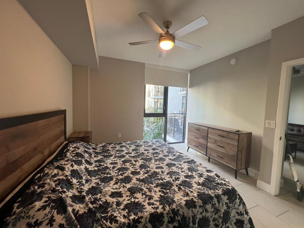 Upscale 2-Bedroom Condo Balcony And Pool View & Luxury Amenities In Miami-Doral, Mins To Miami Intl Exterior photo