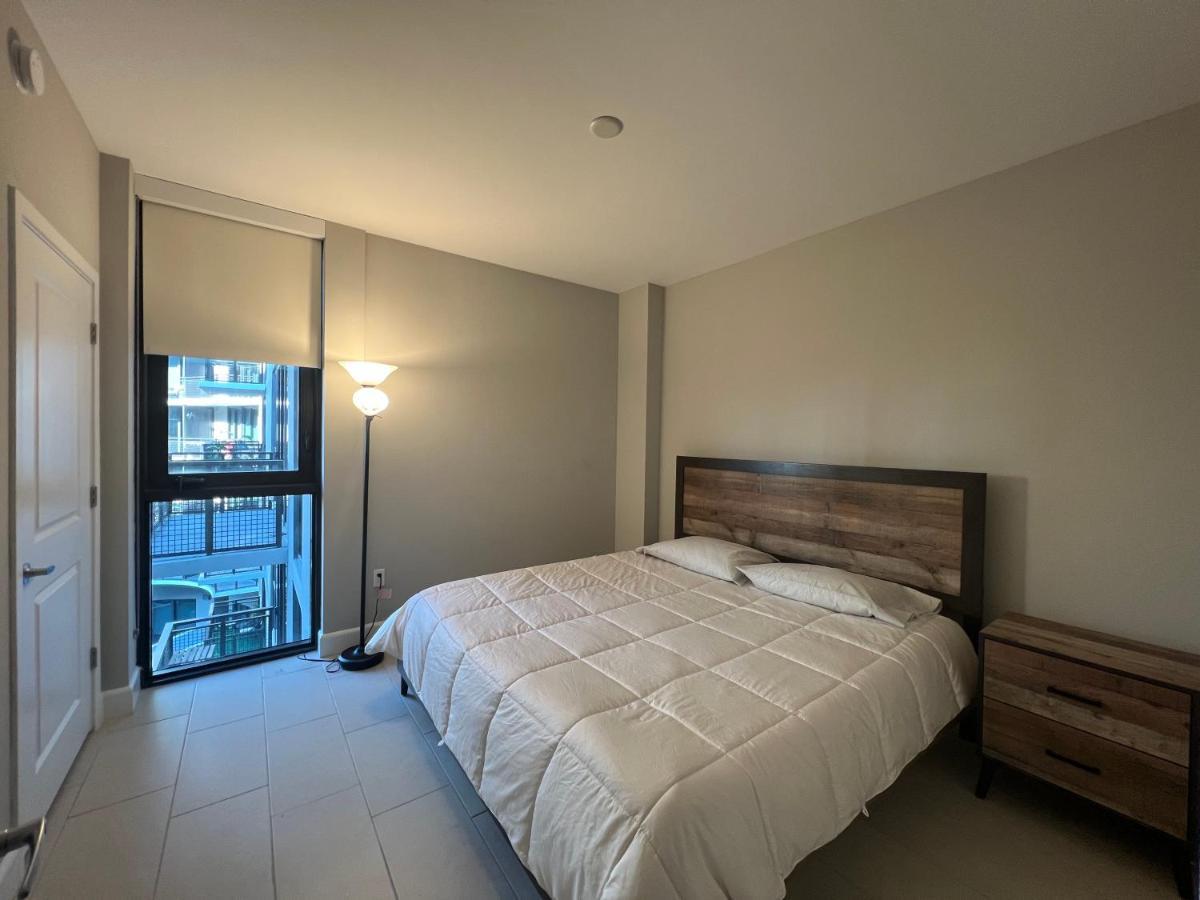 Upscale 2-Bedroom Condo Balcony And Pool View & Luxury Amenities In Miami-Doral, Mins To Miami Intl Exterior photo