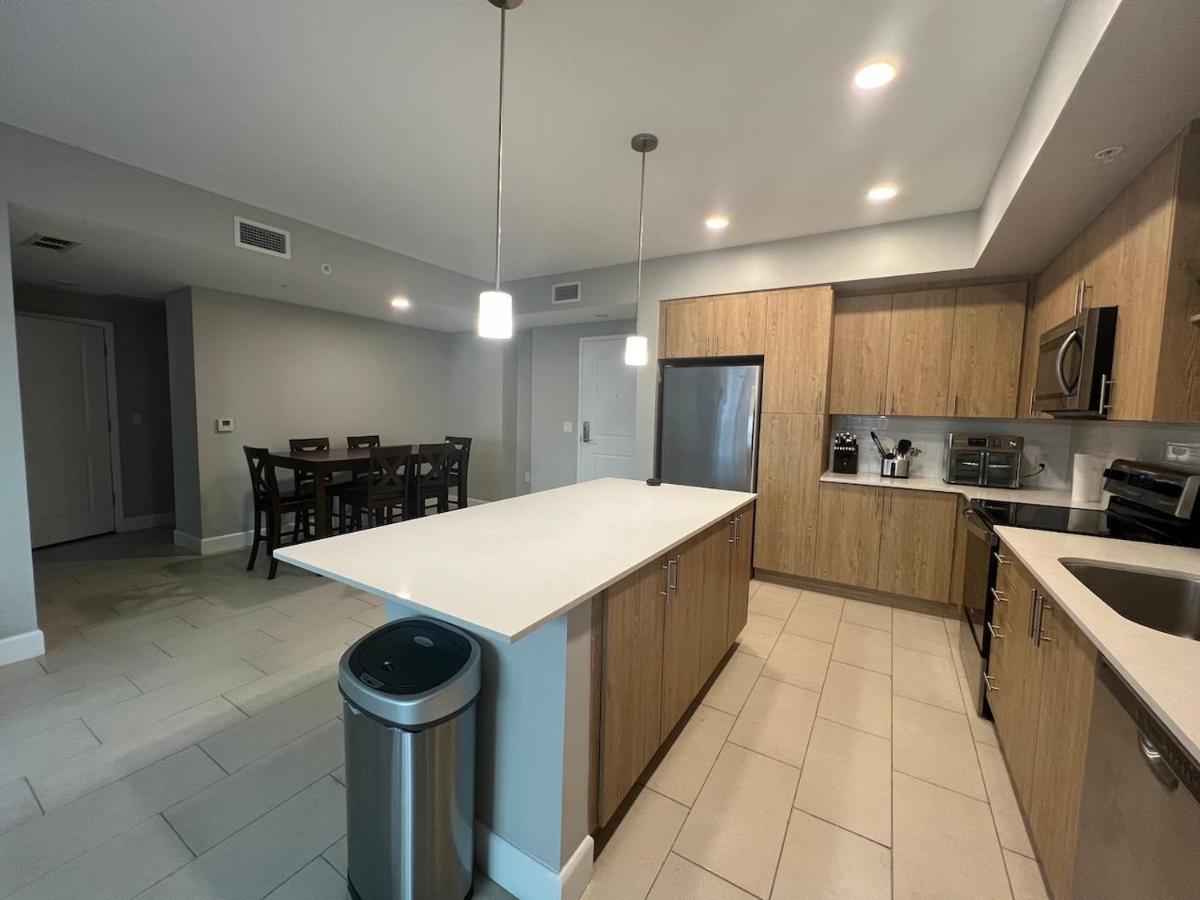 Upscale 2-Bedroom Condo Balcony And Pool View & Luxury Amenities In Miami-Doral, Mins To Miami Intl Exterior photo